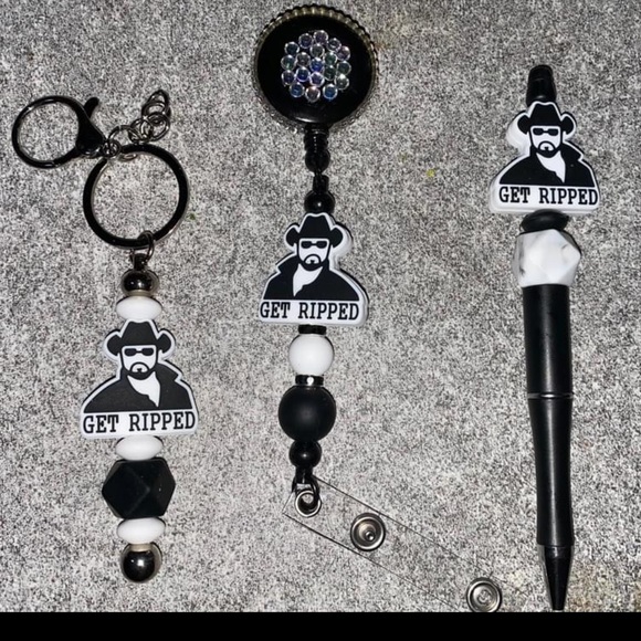 Handmade Yellowstone beaded items - Picture 2 of 8